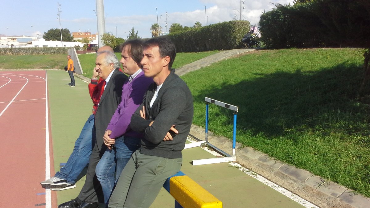 Alfonso, con la comisión deportiva.