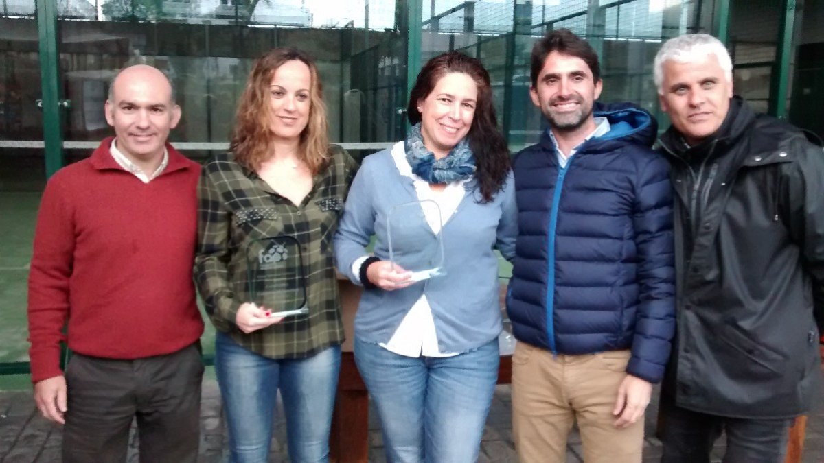 Los maestros del pádel.