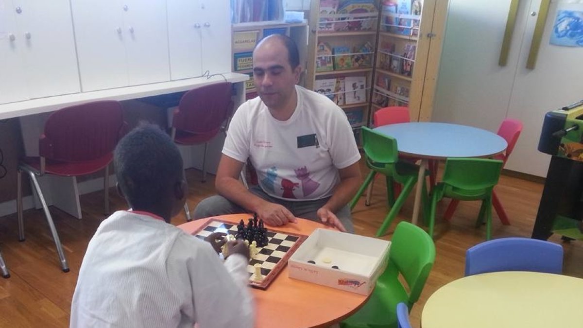 Justo Gómez en el aula hospitalaria.