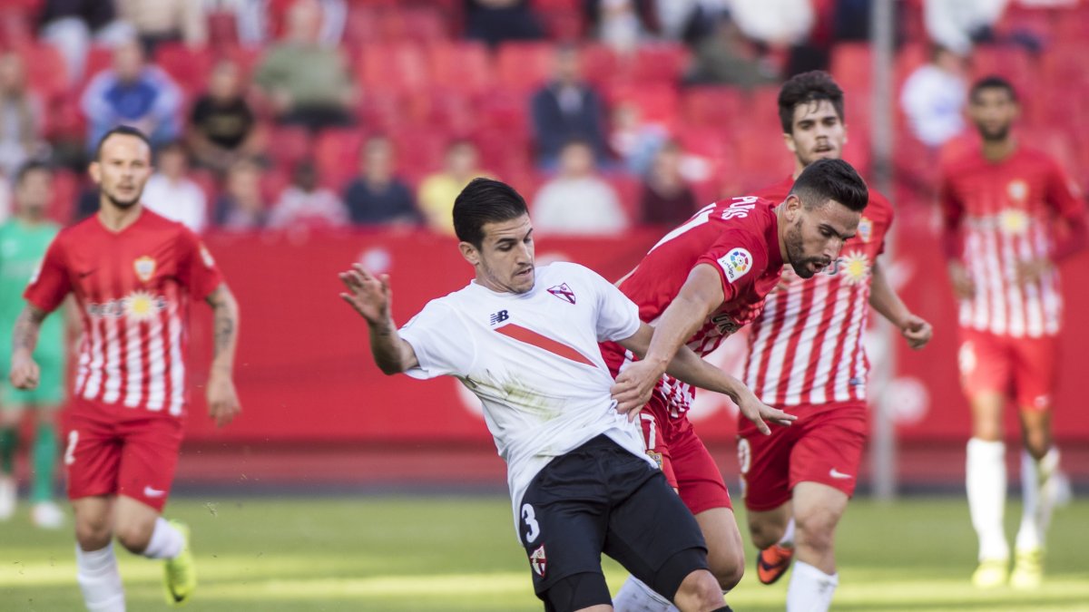 Antonio Puertas en el partido de Sevilla.