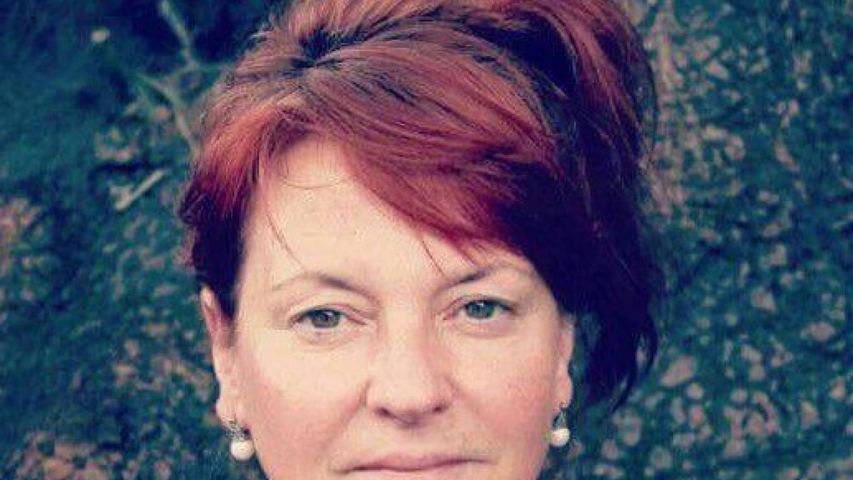 La poeta argentina afincada en Almería mantendrá un encuentro hoy.