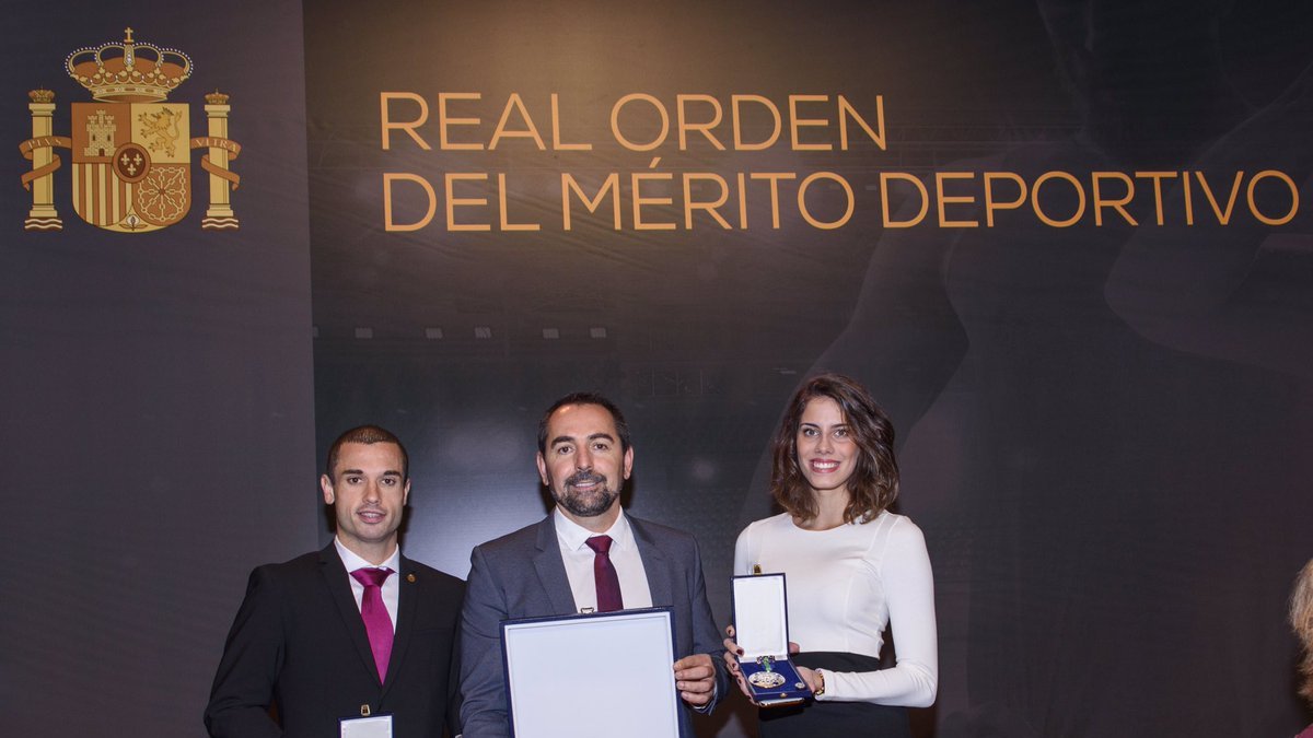 Jairo Ruiz, primero por la izquierda.