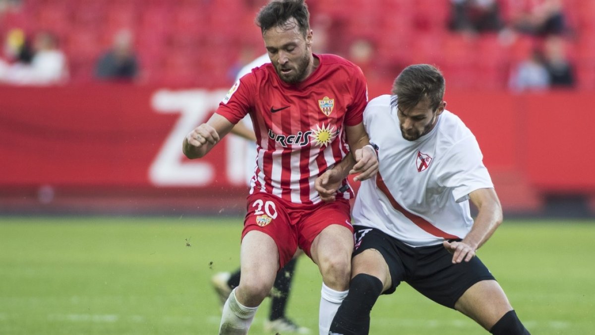 José Ángel fue titular.