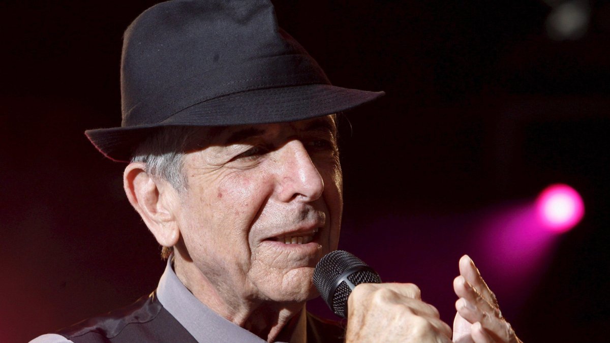 Leonard Cohen, en un concierto en Alemania en 2008.