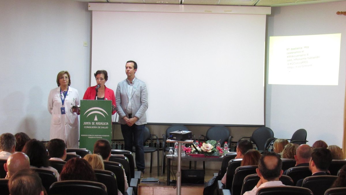 Jornada sobre gestión sanitaria y redes sociales organizada en el Hospital de Poniente.