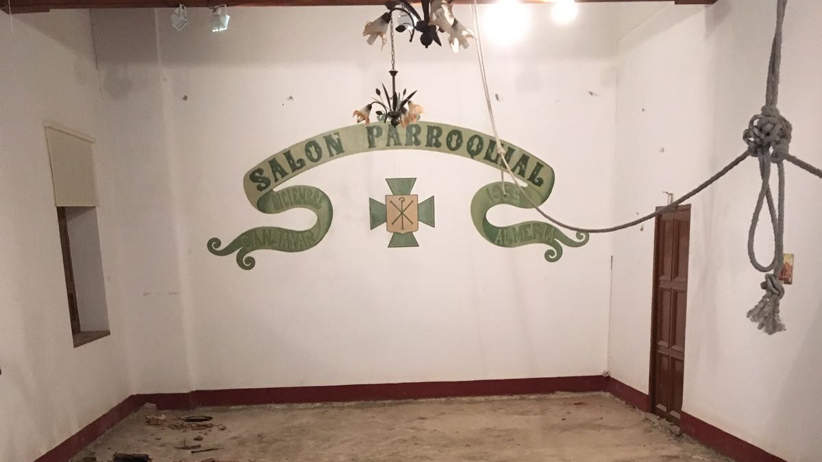 Reparación de los suelos del salón parroquial