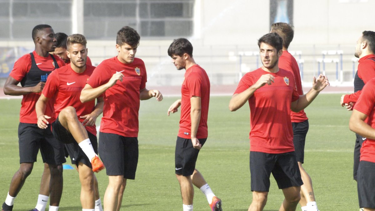 Navarro, Nano y Navas en el entrenamiento.