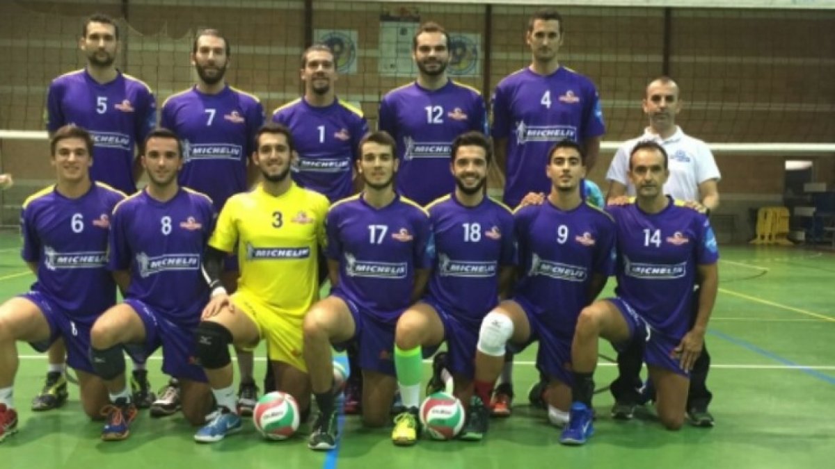 El estreno del Michelín Mintonette ha sido con victoria.