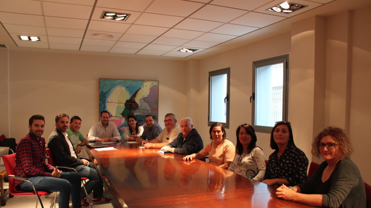 Primera reunión de la comisión en la tarde de ayer.