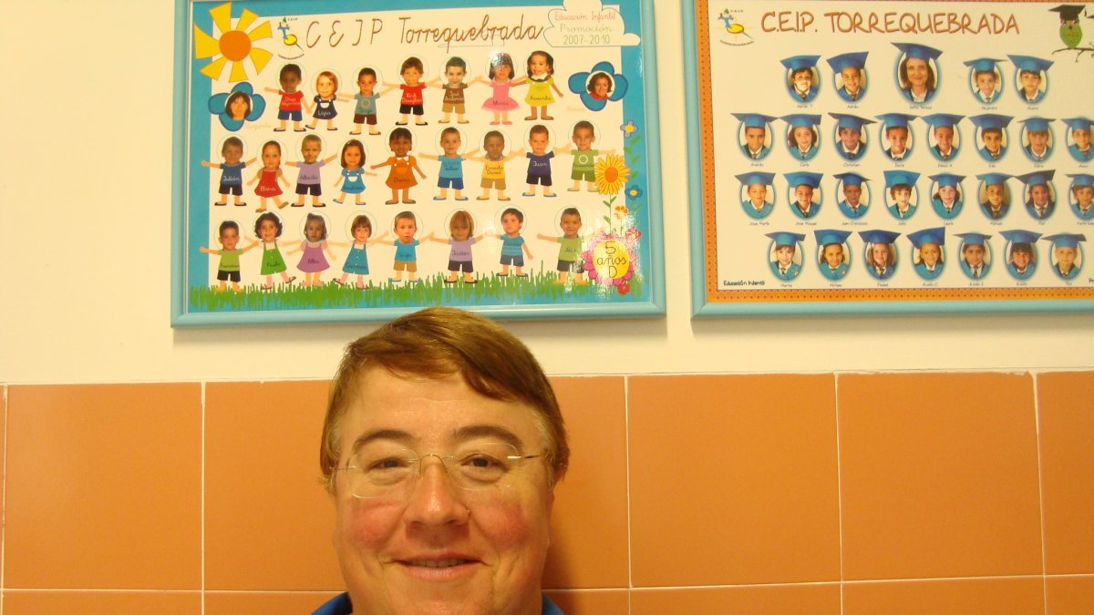 Nuria Cabrera Más, conserje.