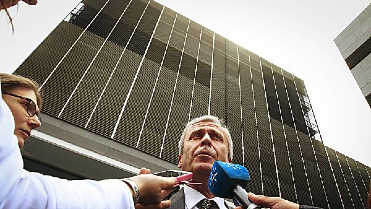 El ex abogado jefe del Estado Demetrio Carmona.