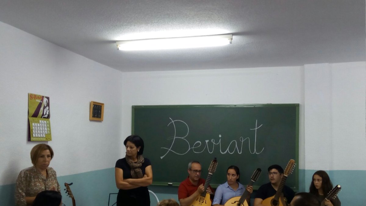 Fiesta de bienvenida del nuevo curso e inicio de las clases musicales.