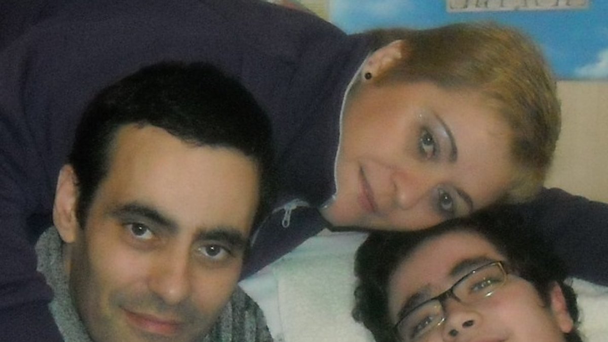 Aitor junto a sus padres, Torcuato y Montse