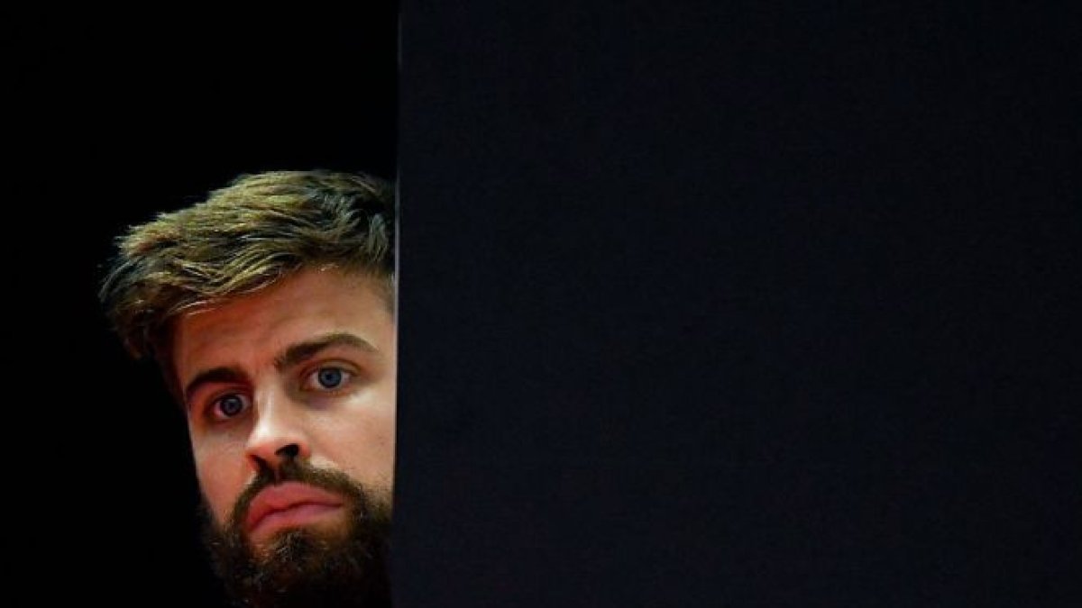 Piqué sigue siendo portada.