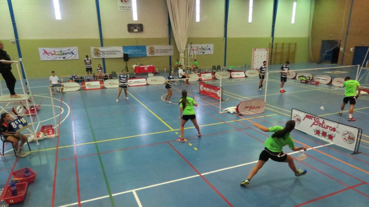 Los almerienses plantaron cara.