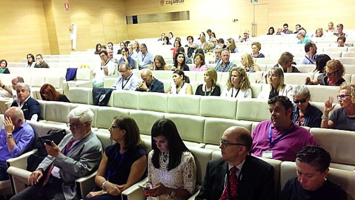 algunos de los asistentes a las jornadas de actualización en vacunas celebrada en Almería.