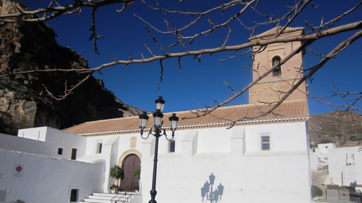 La iglesia de Huebro lleva cerrada desde el pasado marzo.