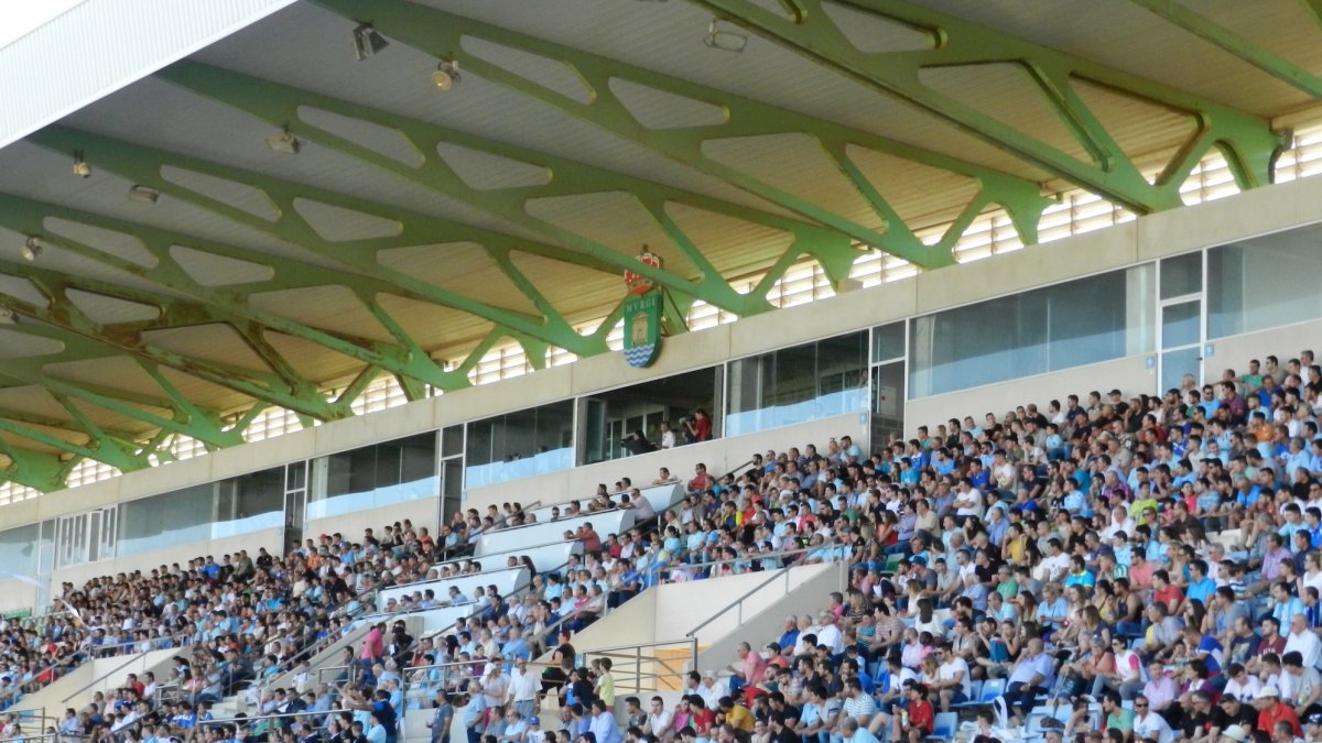 Afición en Santo Domingo.