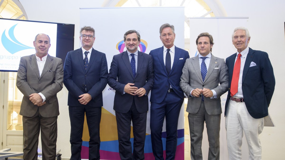 Respondables de Triveneto, del touroperador Morris Viaggi, de Roquetas, del Palacio de Congresos y Diputación.