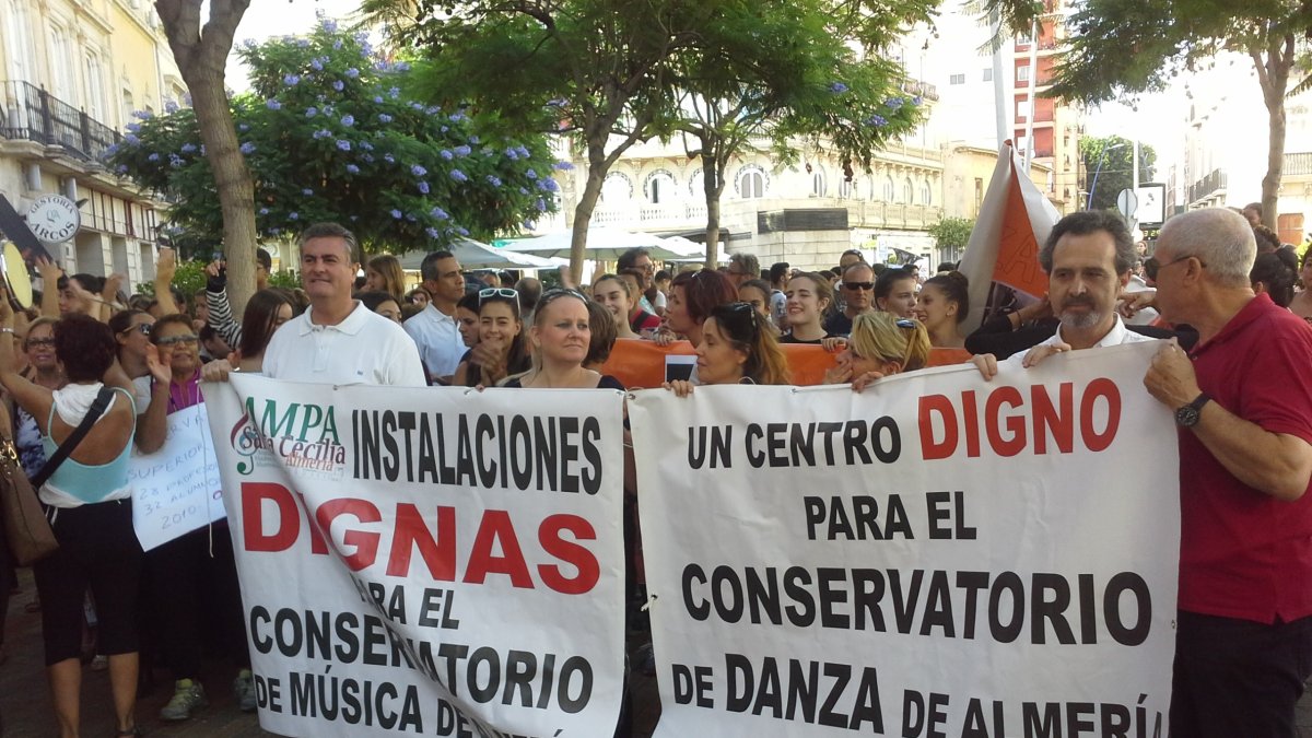 Manifestación que ha recorrido esta tarde las calles de Almería.