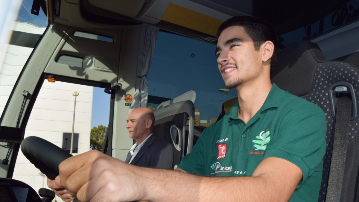 Alemán pilotando los sueños del Unicaja.