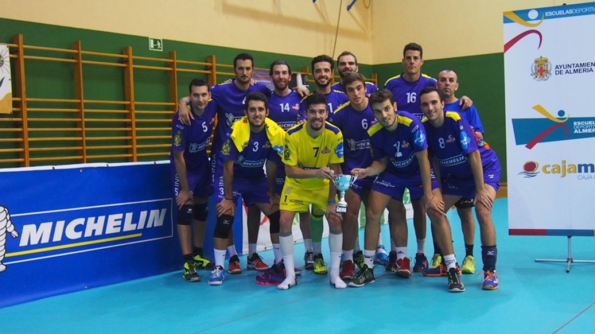 Los jugadores del Michelín Mintonette.