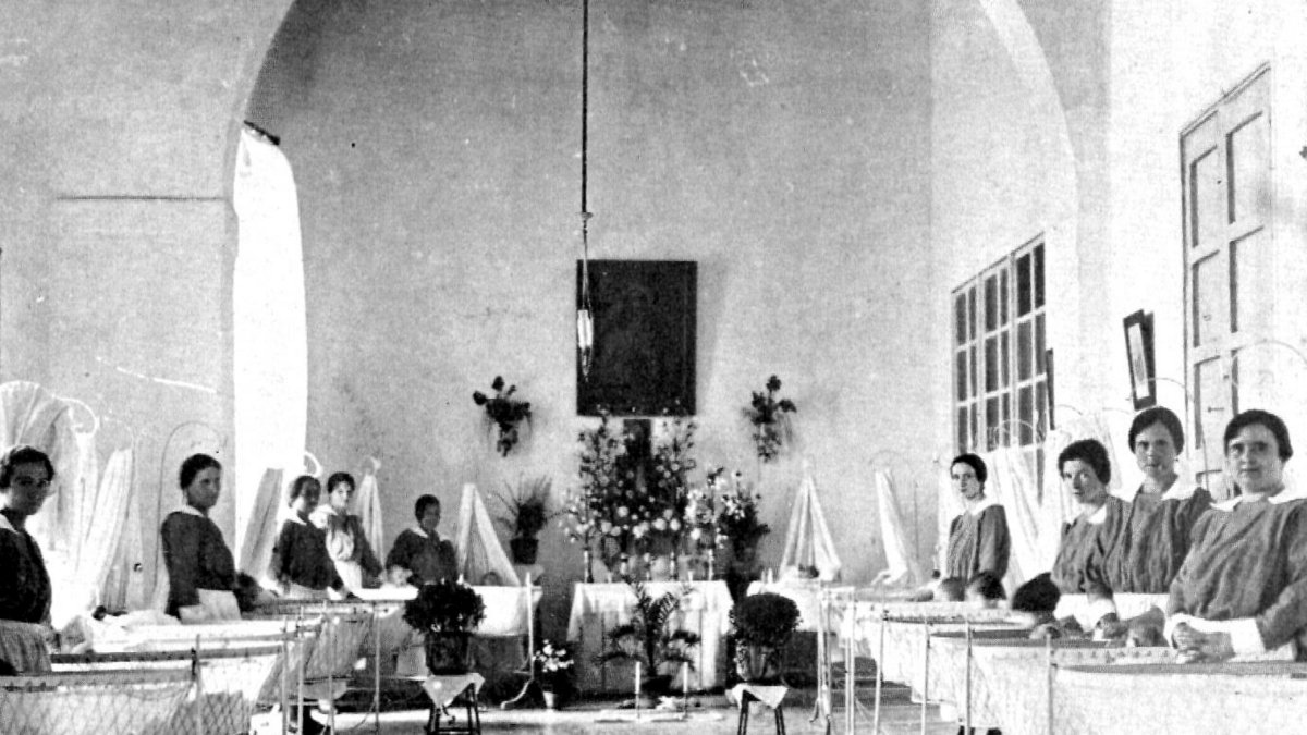 Imágenes que recuerdan la historia del Hospital Provincial.