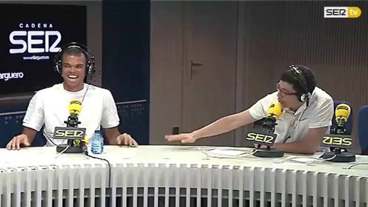 Pepe se lo pasó en grande en El Larguero.