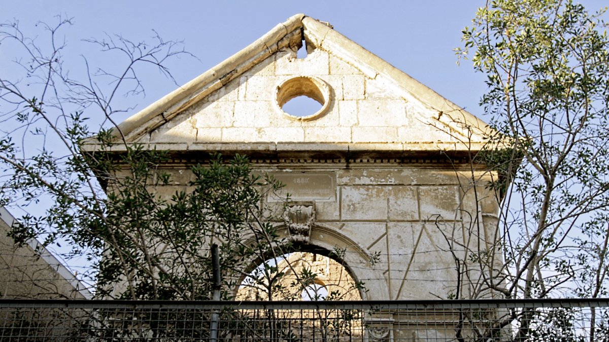 Panteón de la vega de La Cañada, de 1880.