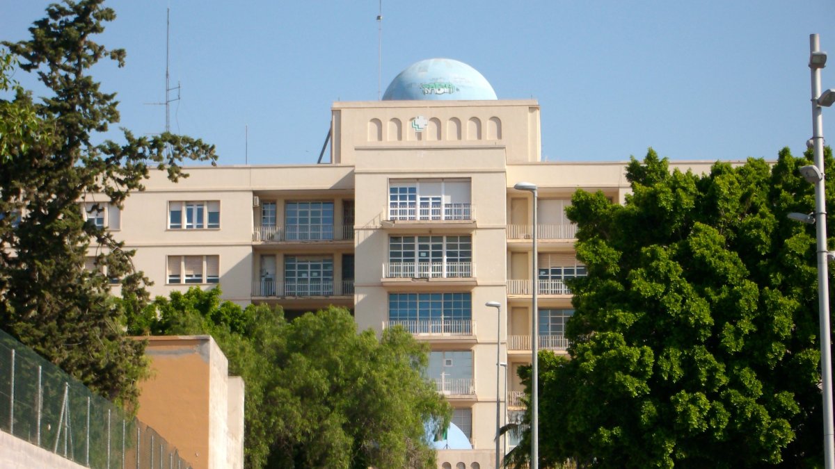 La consulta de Nutrición está en la Bola Azul.