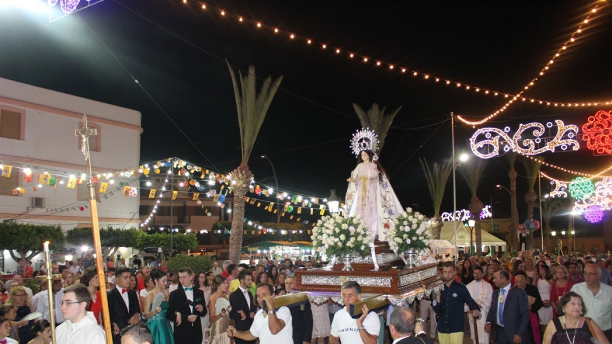 Extraordinario el ambiente que se observaba en la Era del Lugar, centro neurálgico de las Fiestas Patronales en Honor a la Virgen de la Cabeza.