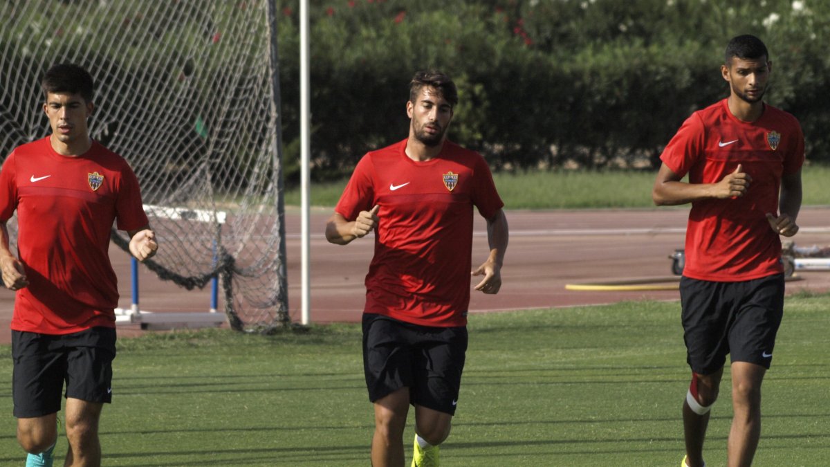 Josema, en el centro, junto a Quintanilla y Joaquín.