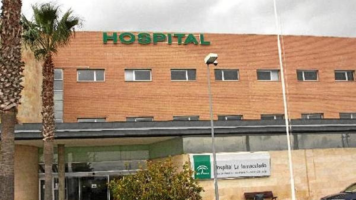 El hospital de Huércal-Overa, donde fueron trasladados los heridos.