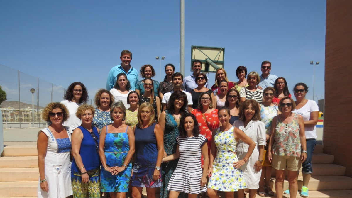 El clautro del CEIP Ginés Morata, donde el martes la reina inaugurará el curso