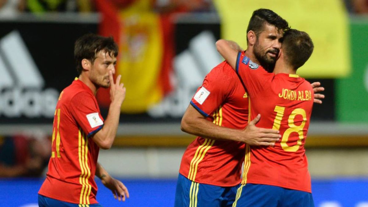 Diego Costa hizo el primer gol.