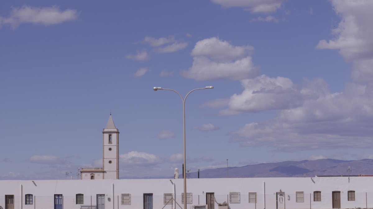 Vista del poblado desde Las Salinas.