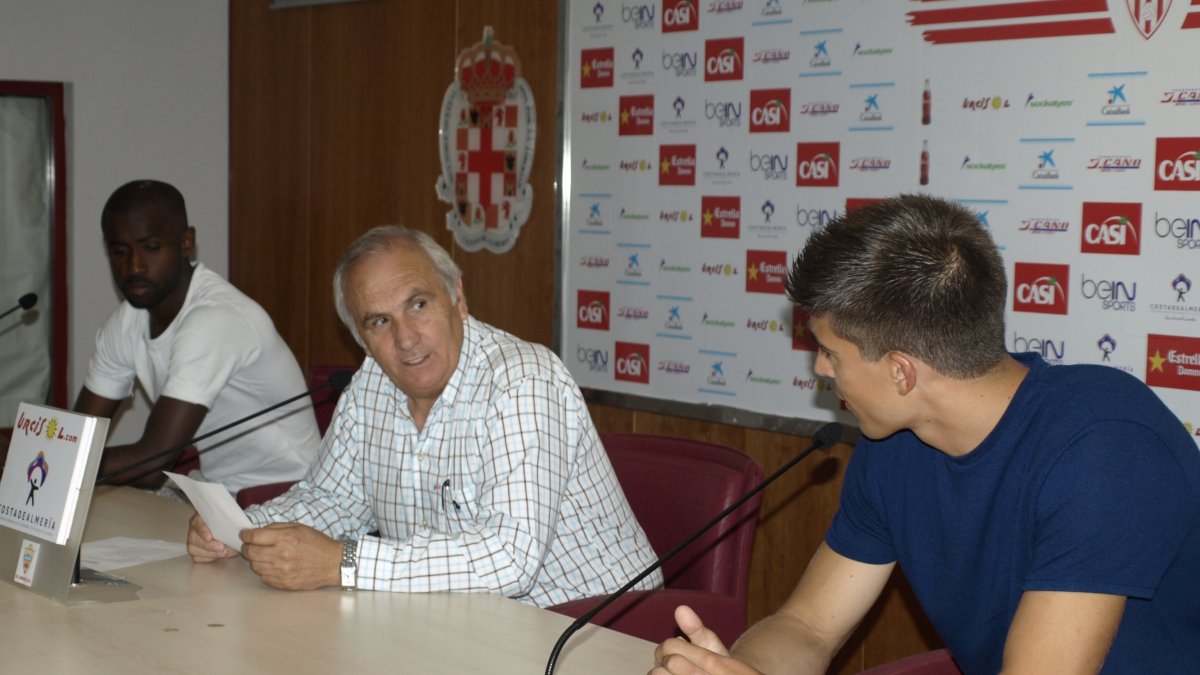 Alfonso García este año no ha vendido futbolistas.