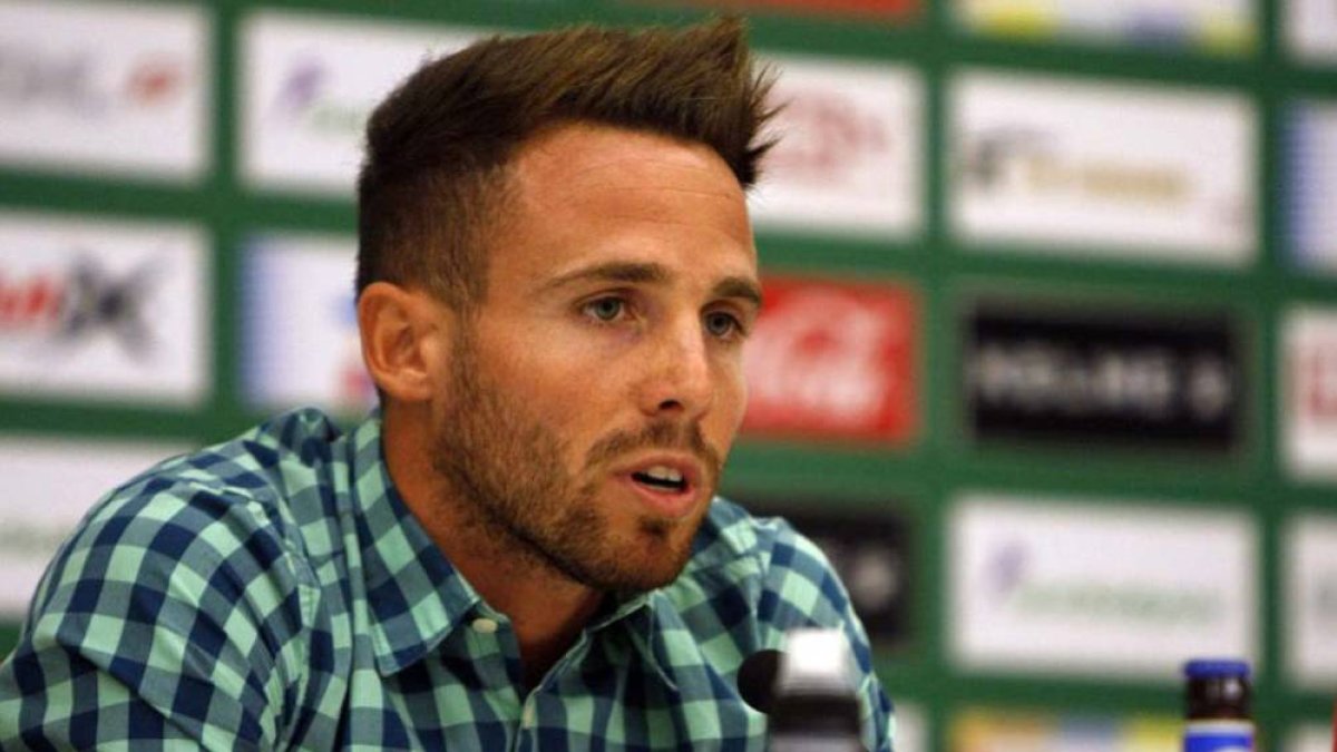 Aarón regresa a la liga española.