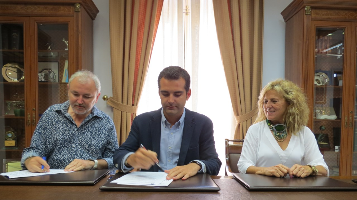 Antonio Sánchez de Amo, Ramón Fernández-Pacheco y Pilar Ortega.