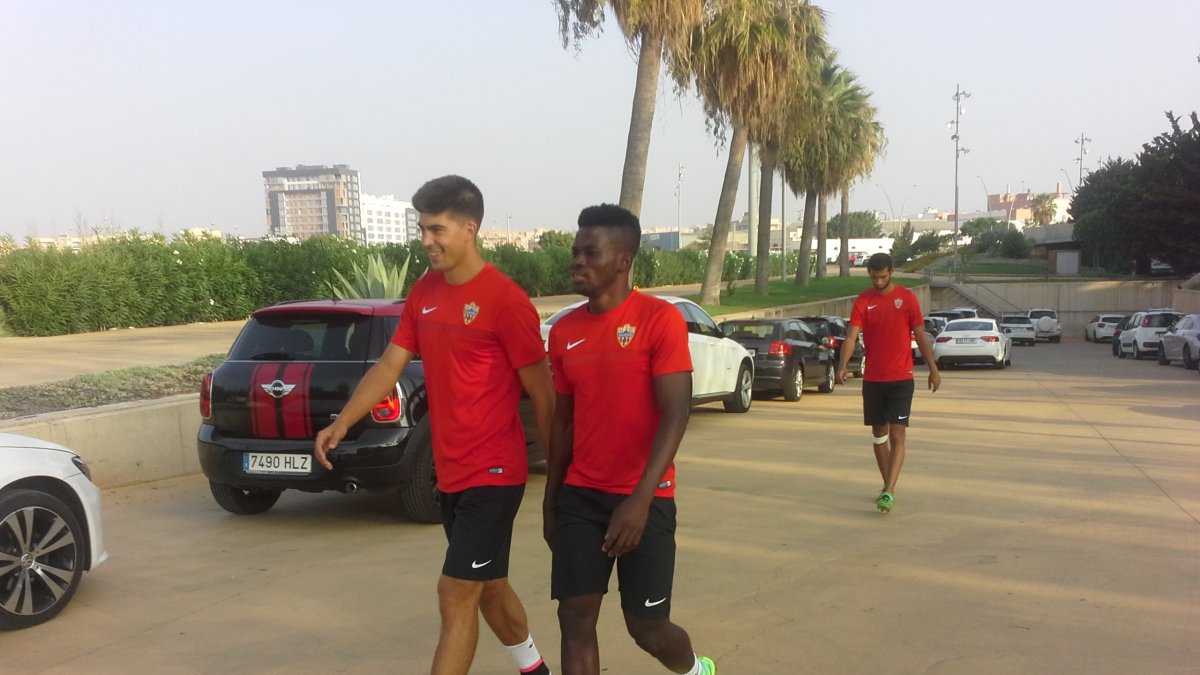 Quintanilla y Azeez.