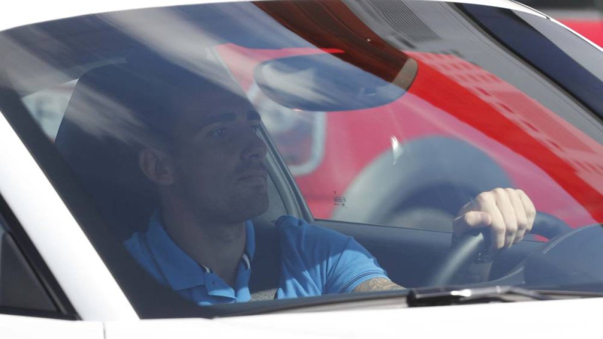 Paco Alcácer ya está en Barcelona.