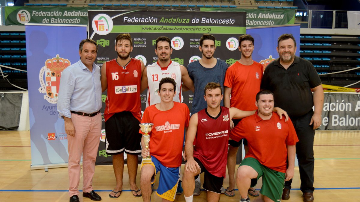 Los ganadores.