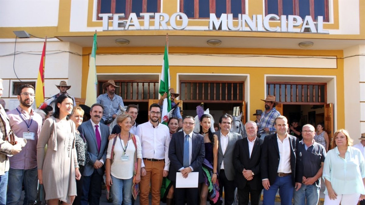 Autoridades en la inauguración del festival del año pasado.