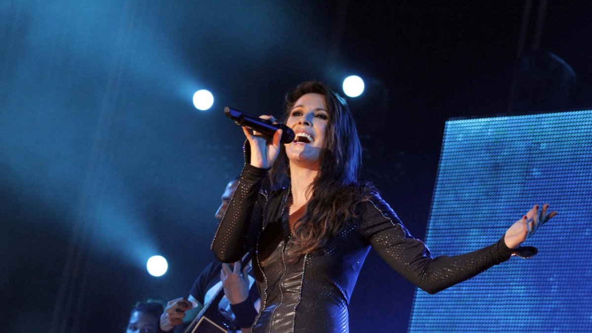Un momento del concierto de Malú en el inicio de la Feria.