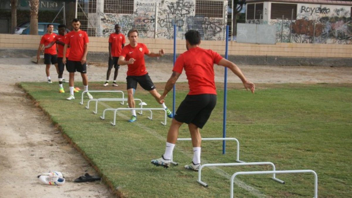 Trabajo con ejercicios físicos para empezar el día.
