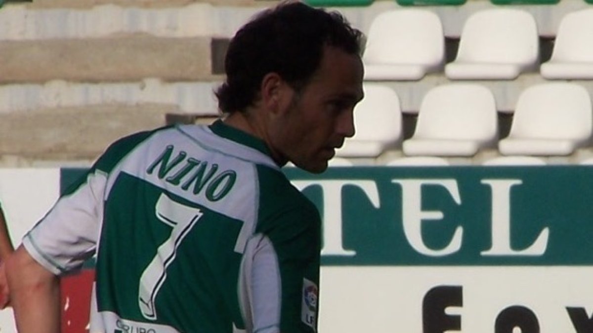 Nino pasó una larga etapa de su carrera en Elche.