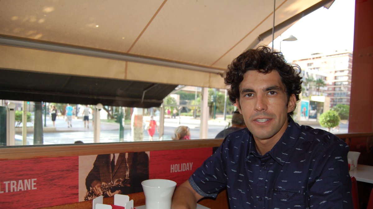 Raúl y su equipo están ayundando a las farmacias a vender más con Farmacias.com.