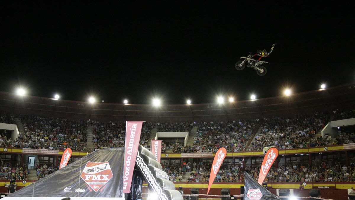 Todo el espectáculo del Freestyle en Roquetas.