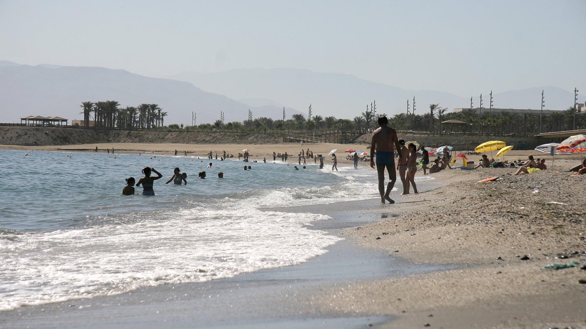 Playa de El Toyo.