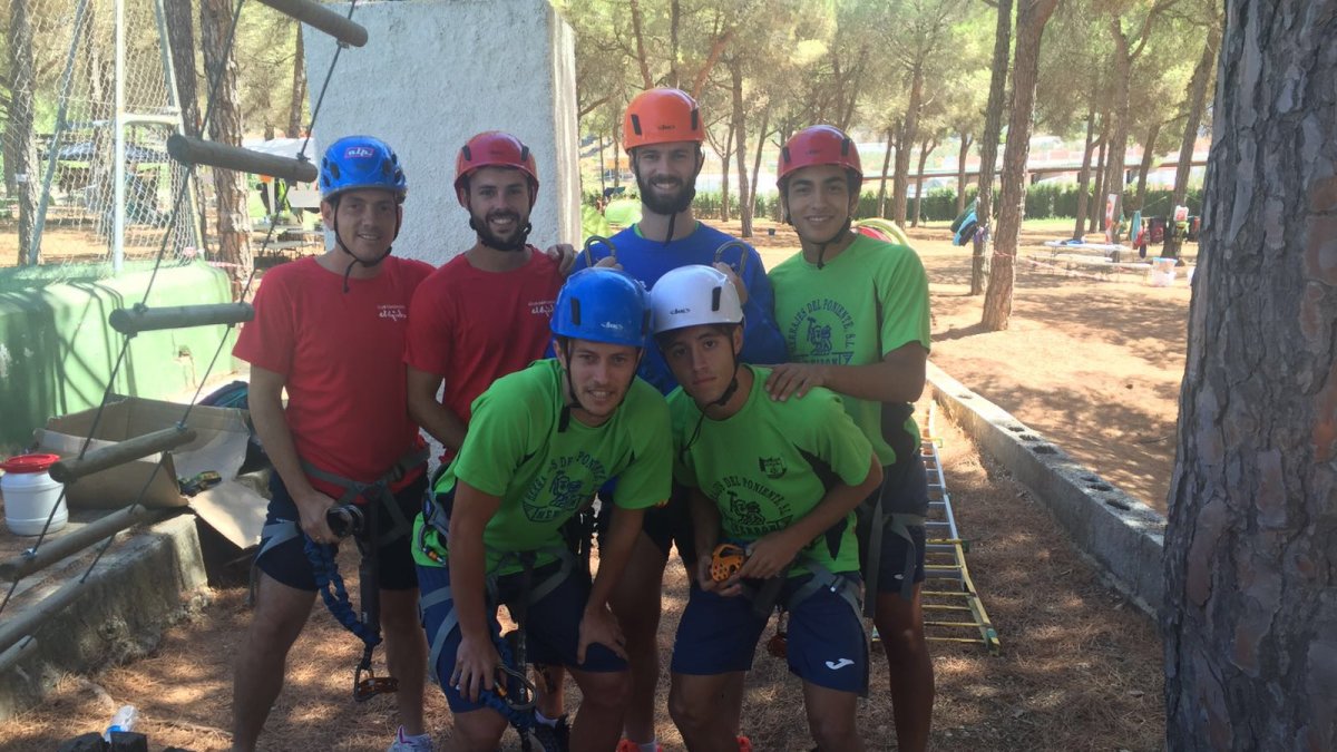 Técnicos y jugadores.